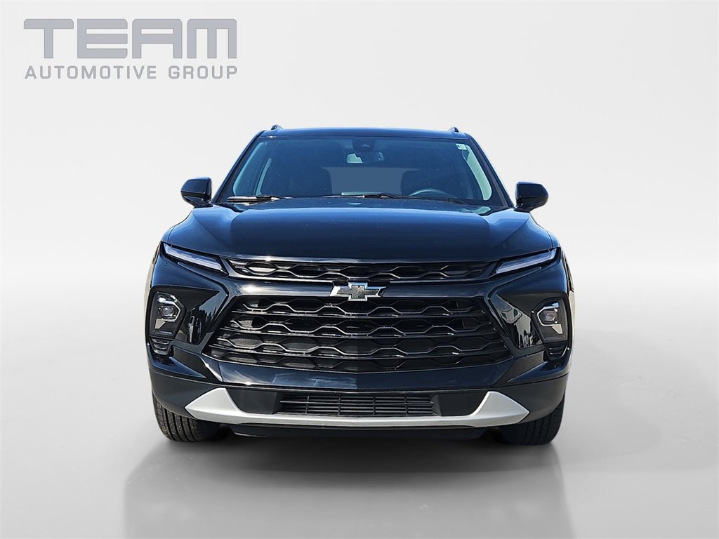 2026 Chevrolet Blazer 2LT photo 2