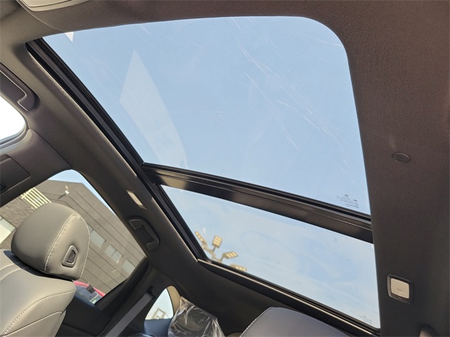 2025 Acura RDX photo 13