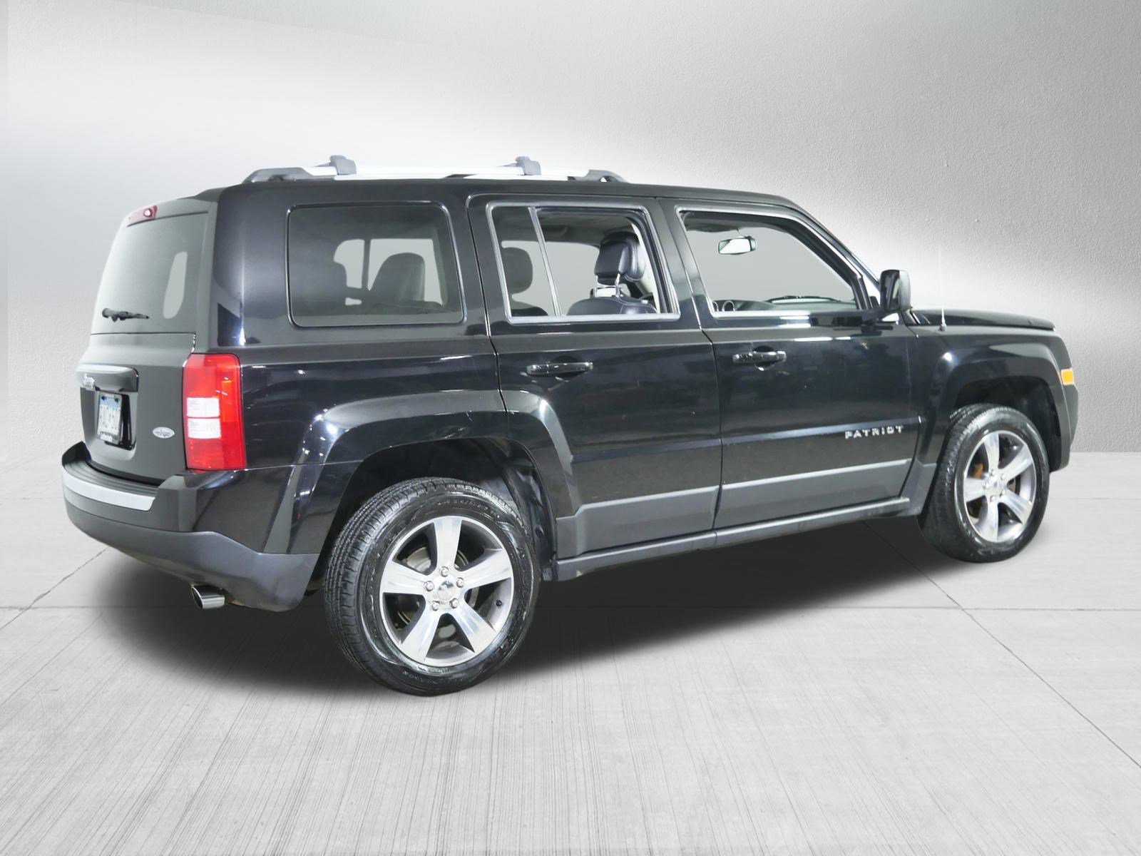 2016 Jeep Patriot High Altitude Altitude Edition photo 7