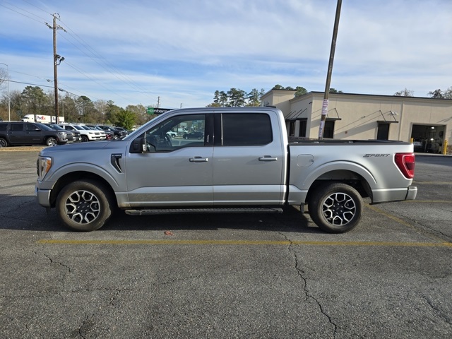 2023 Ford F-150 XLT photo 2