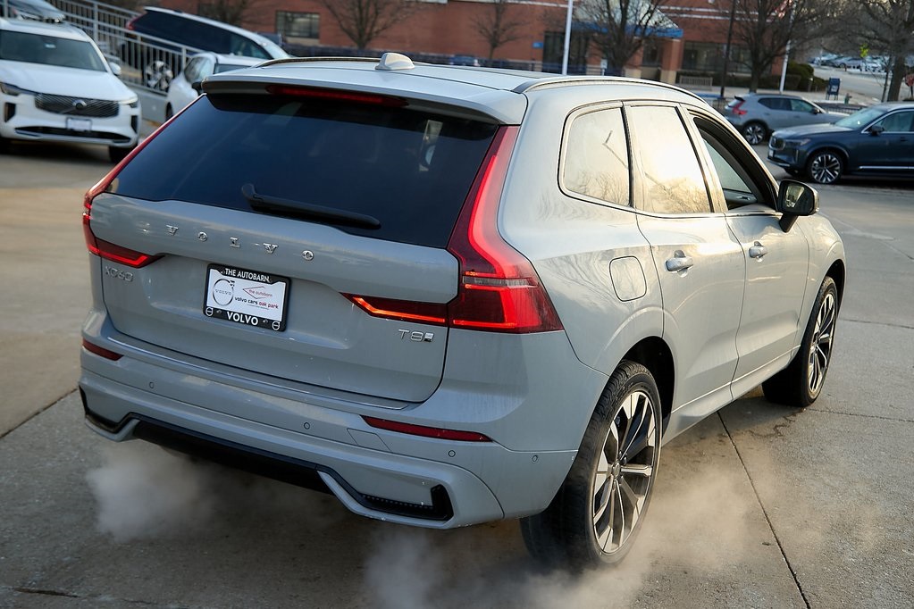 2026 VOLVO XC60 - Image 7