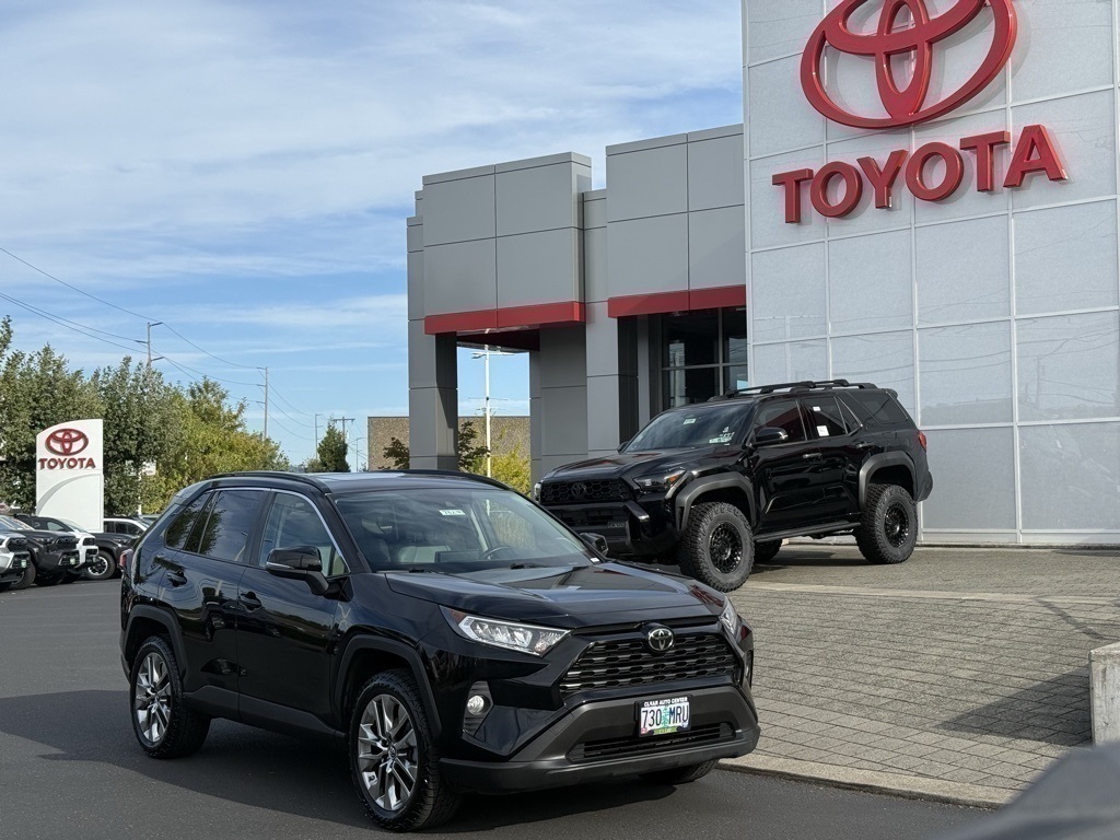 2019 Toyota RAV4 XLE Premium