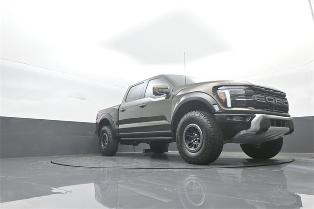 2025 Ford F-150 Raptor photo 23