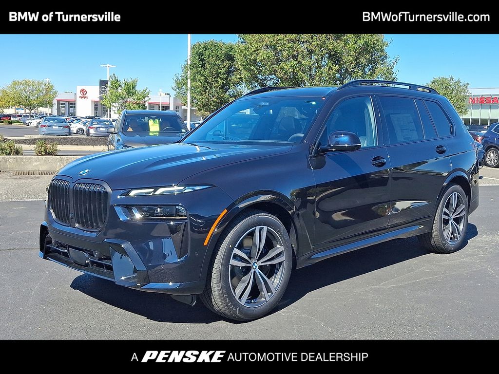 2026 BMW X7 40i's photo