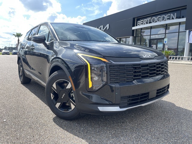 2026 Kia Sportage LX's photo