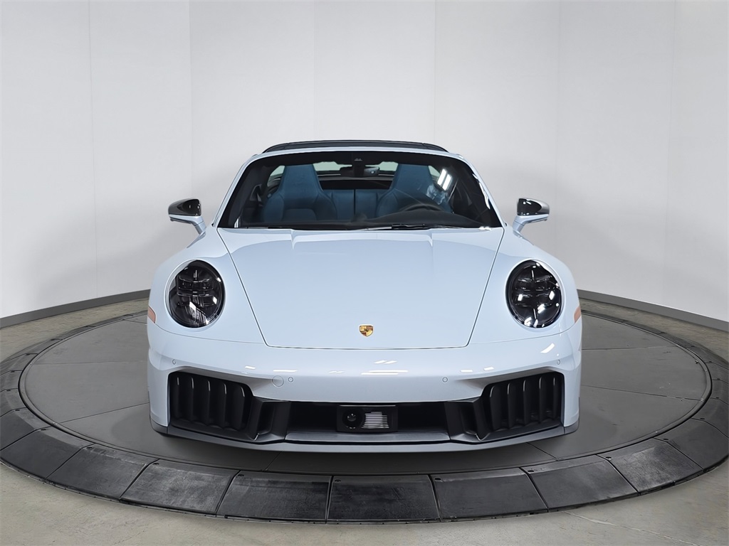 2026 Porsche 911 Targa 4 GTS photo 2