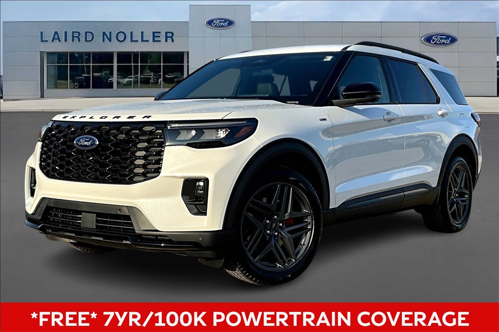 2026 Ford Explorer ST-LINE's photo