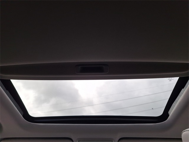 2022 Honda CR-V Touring photo 20