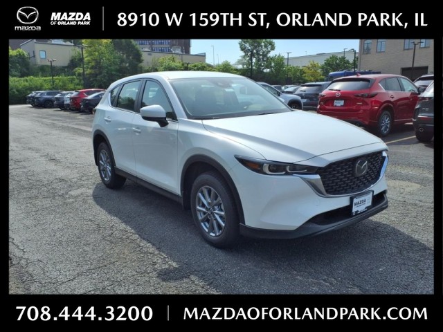 2025 Mazda CX-5 S's photo