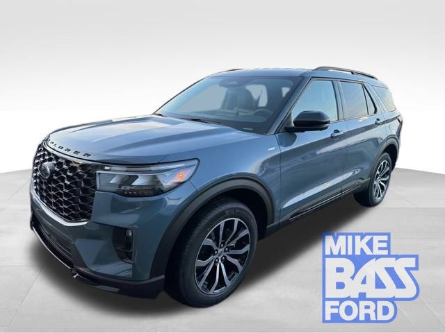 2026 Ford Explorer ST-LINE's photo