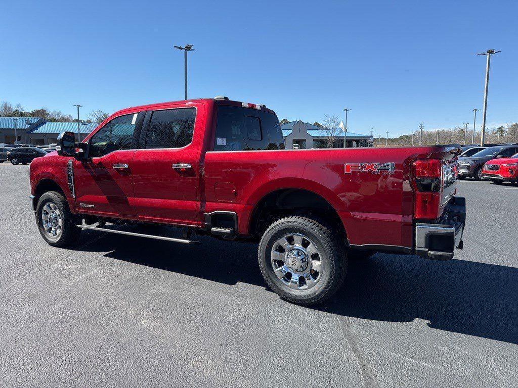 2025 Ford F-250 King Ranch photo 6