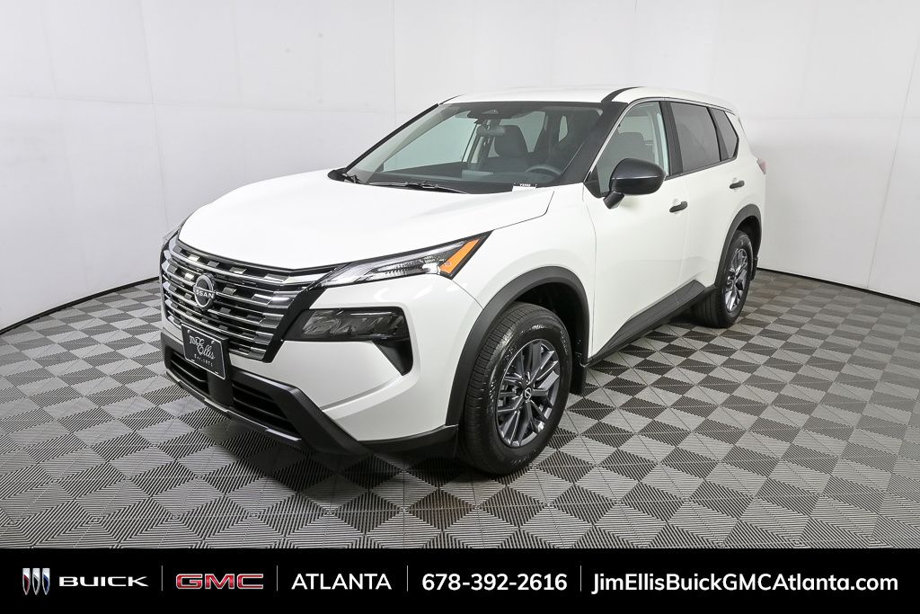 2026 Nissan Rogue S's photo