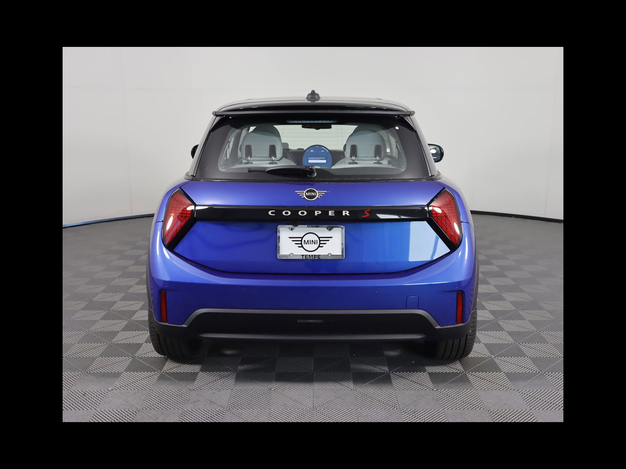2025 Mini Cooper 2 Door Hardtop Signature photo 6