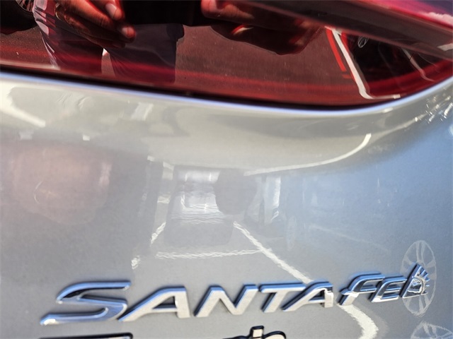 2022 Hyundai Santa Fe SEL photo 4