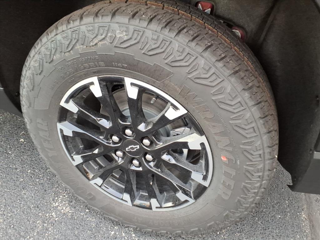 2026 Chevrolet Traverse Z71 photo 4