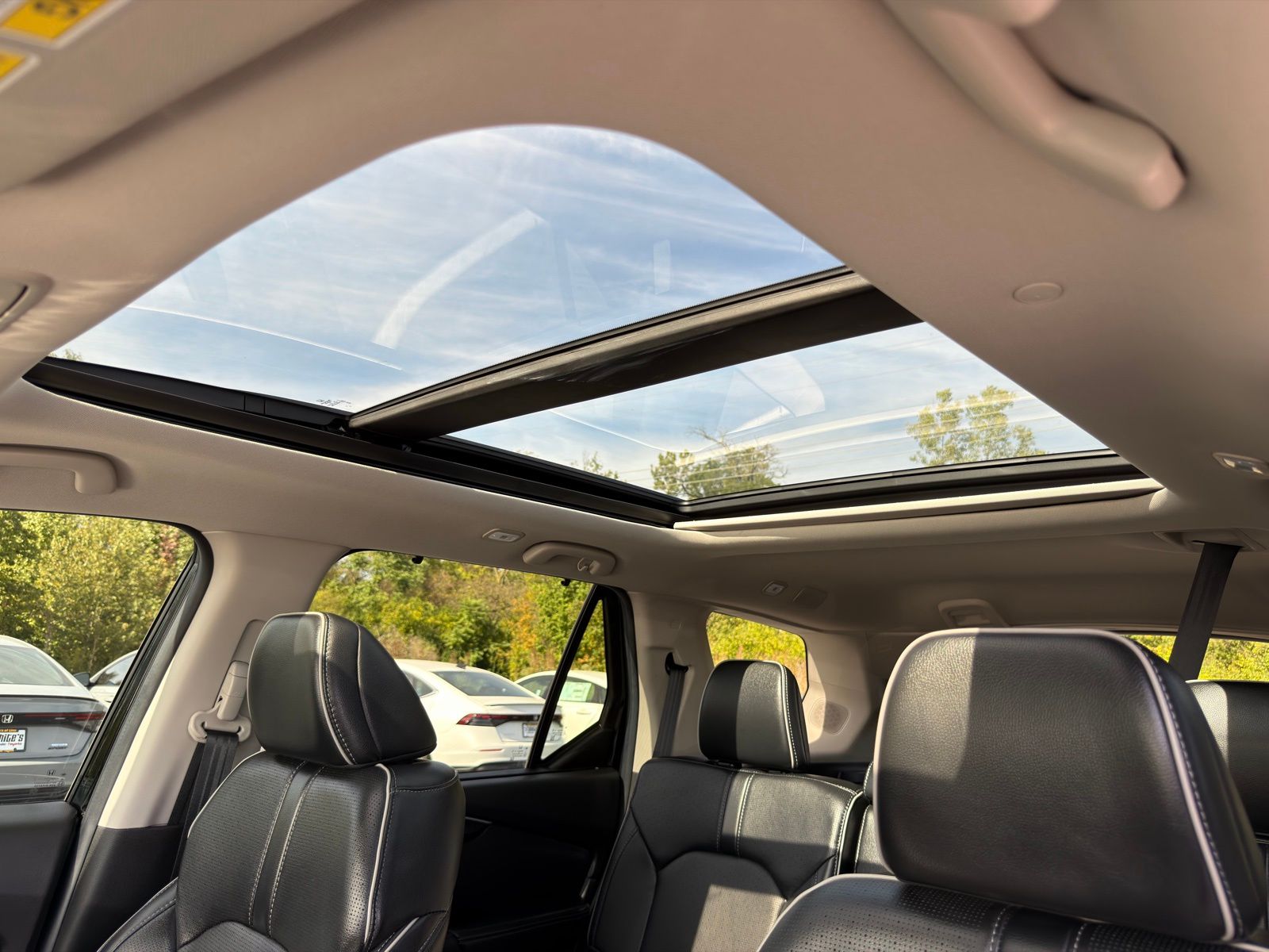 2025 Honda Pilot Elite photo 16