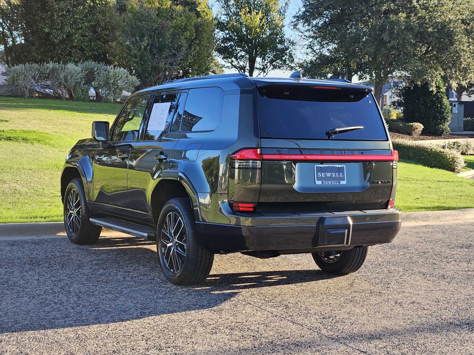 2025 Lexus GX 550 Premium photo 3