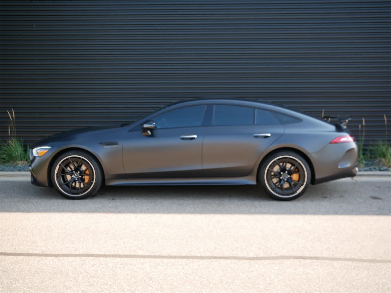 2023 Mercedes Benz AMG GT 63 photo 2
