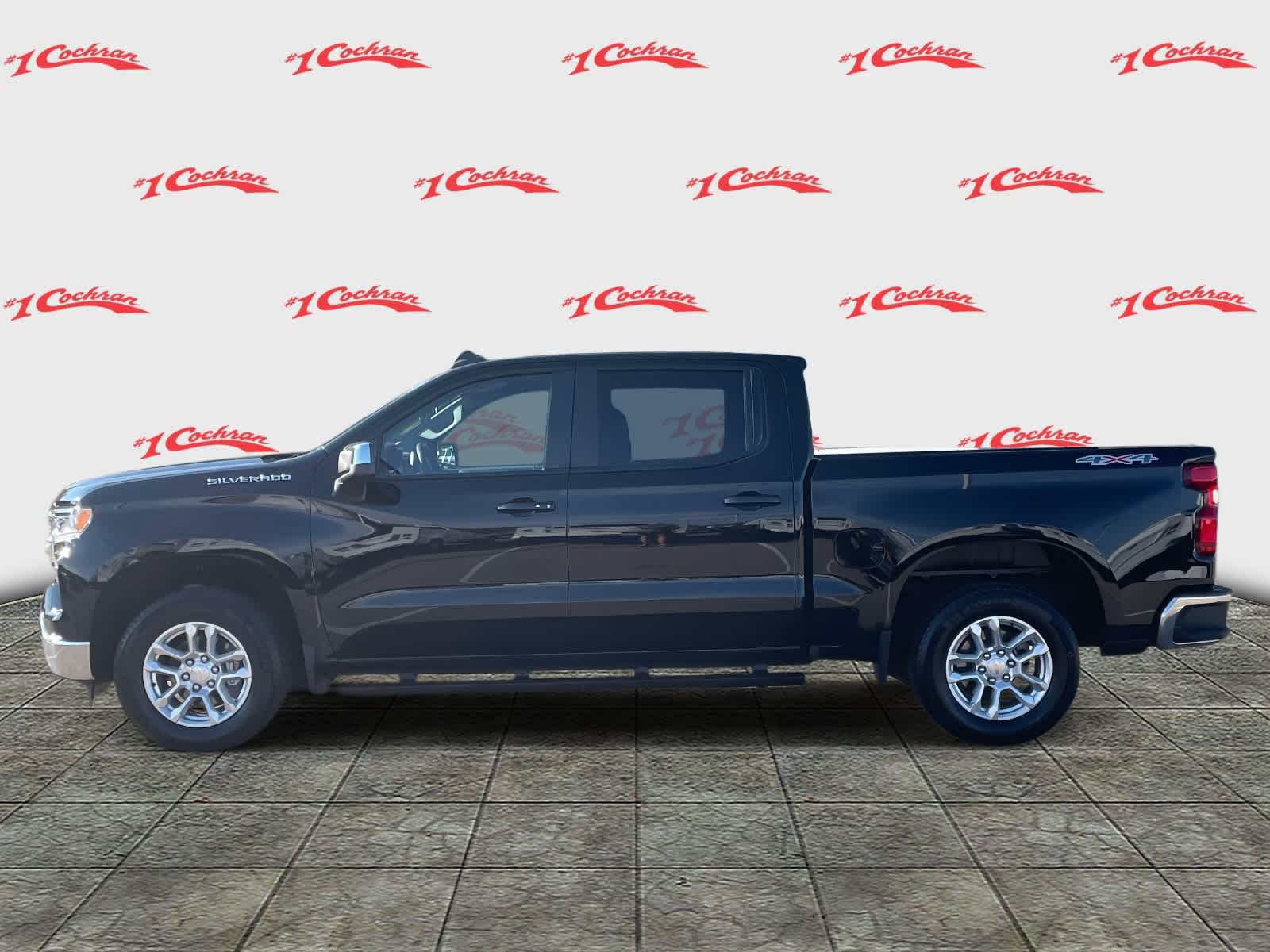 2024 Chevrolet Silverado 1500 LT photo 5