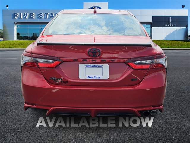 2024 Toyota Camry SE photo 6