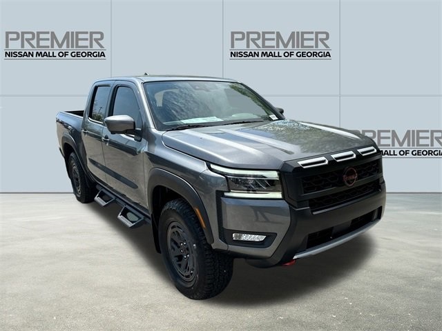 2025 Nissan Frontier PRO-4X photo 3