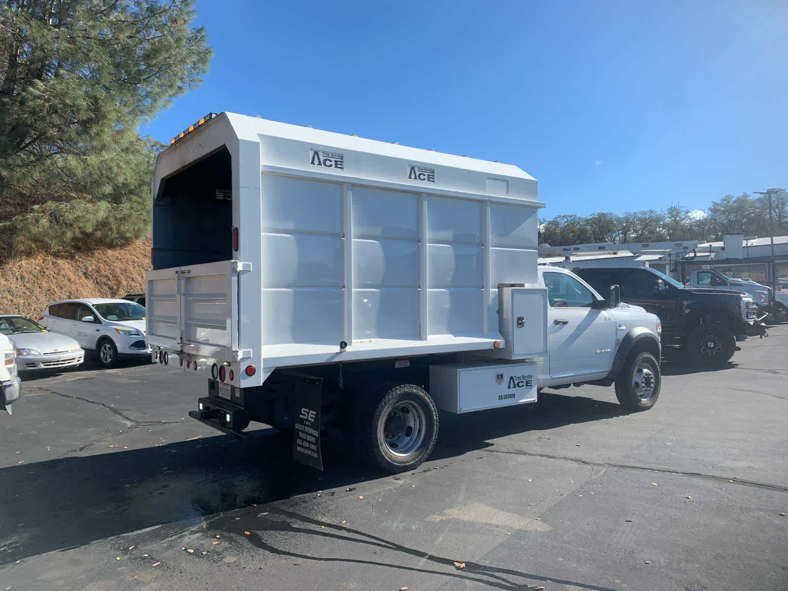 2020 Ram 5500 Tradesman photo 2