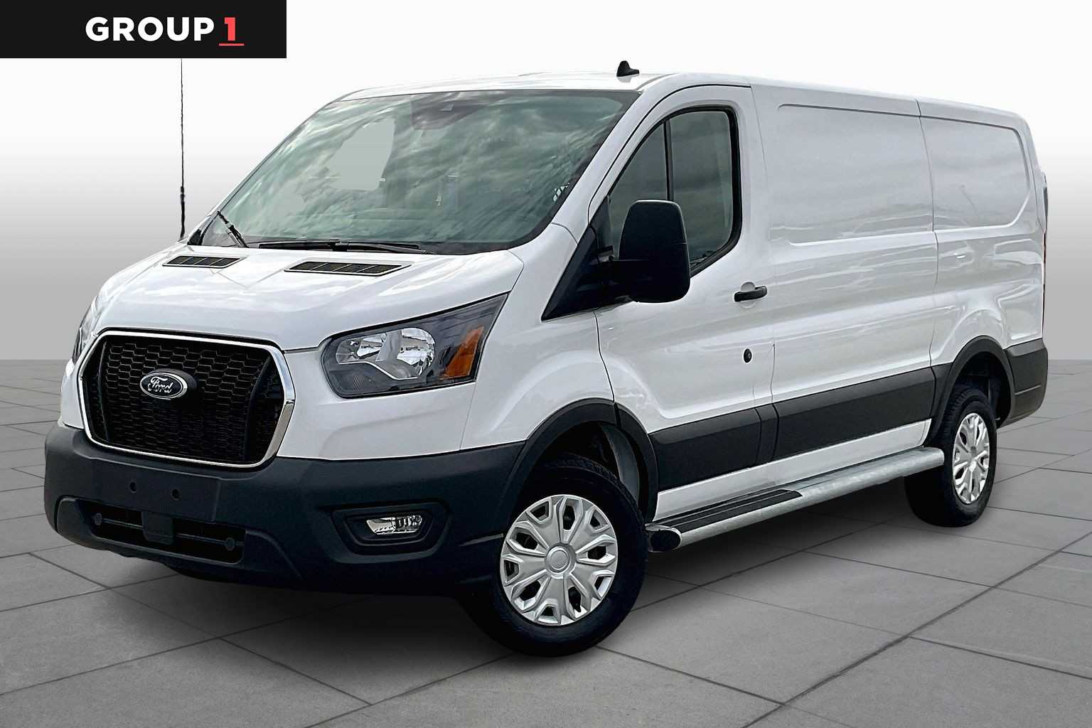 2024 Ford Transit Van Base's photo