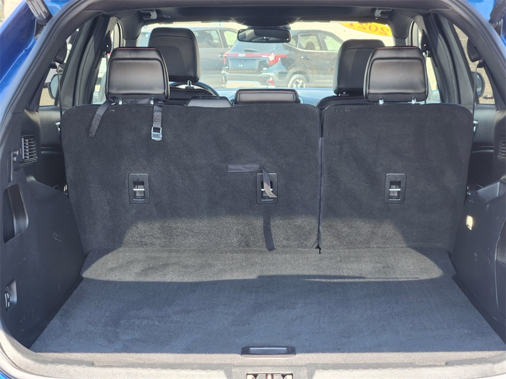 2021 Ford Edge ST-Line photo 11