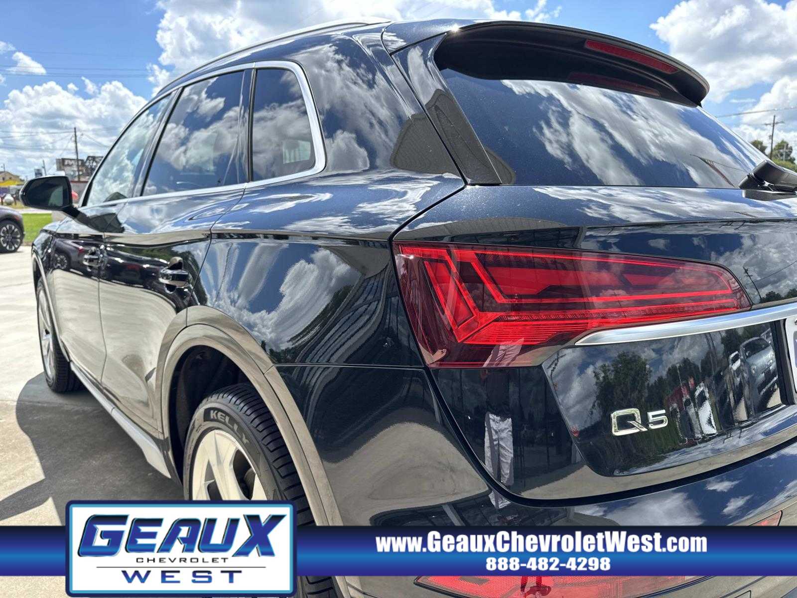 2021 Audi Q5 Premium Plus photo 7