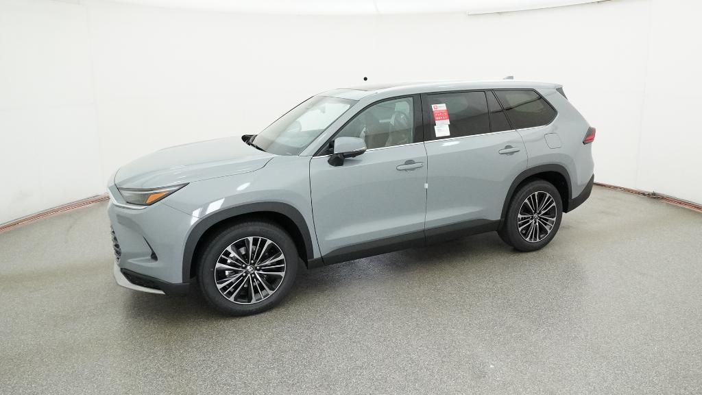 2026 Toyota Grand Highlander Hybrid MAX Platinum AWD photo 6