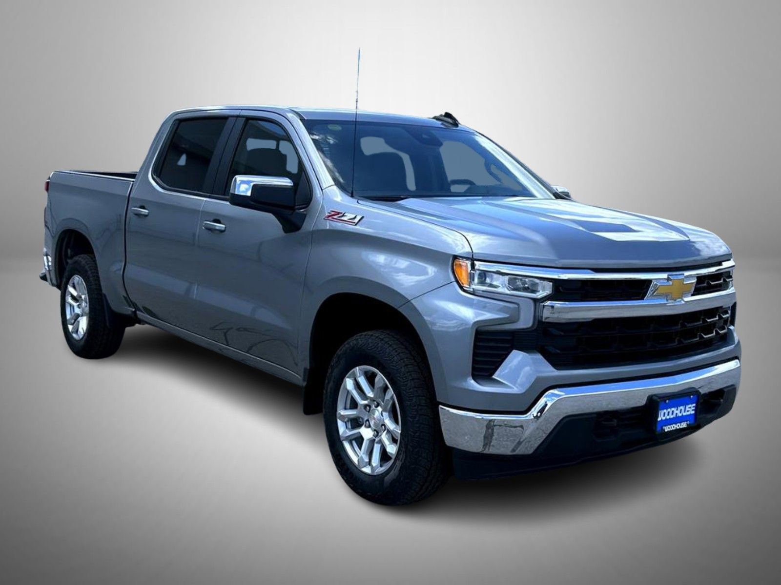 2025 Chevrolet Silverado 1500 LT photo 3