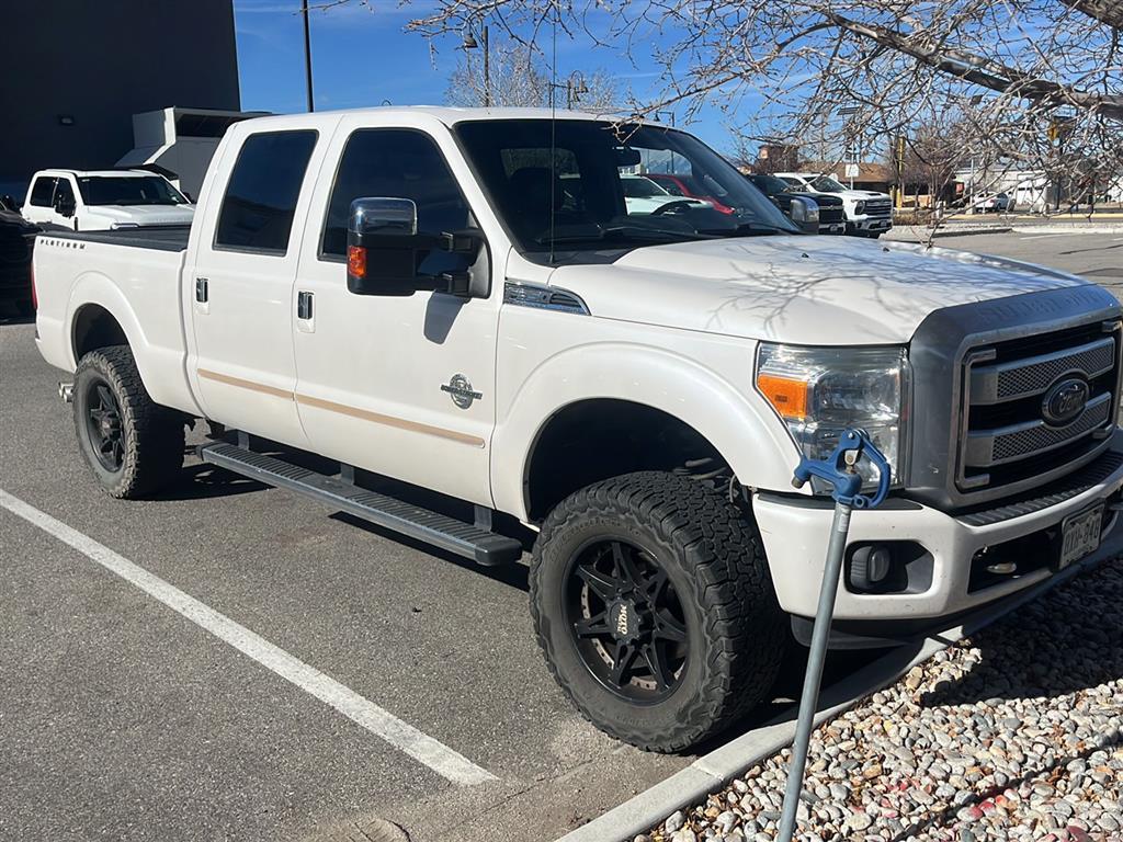 2016 Ford F-350 Platinum photo 2