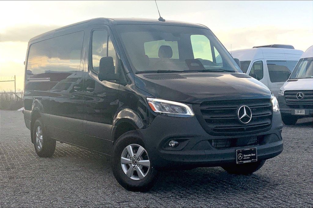 2026 Mercedes-Benz Sprinter Crew Van Base's photo
