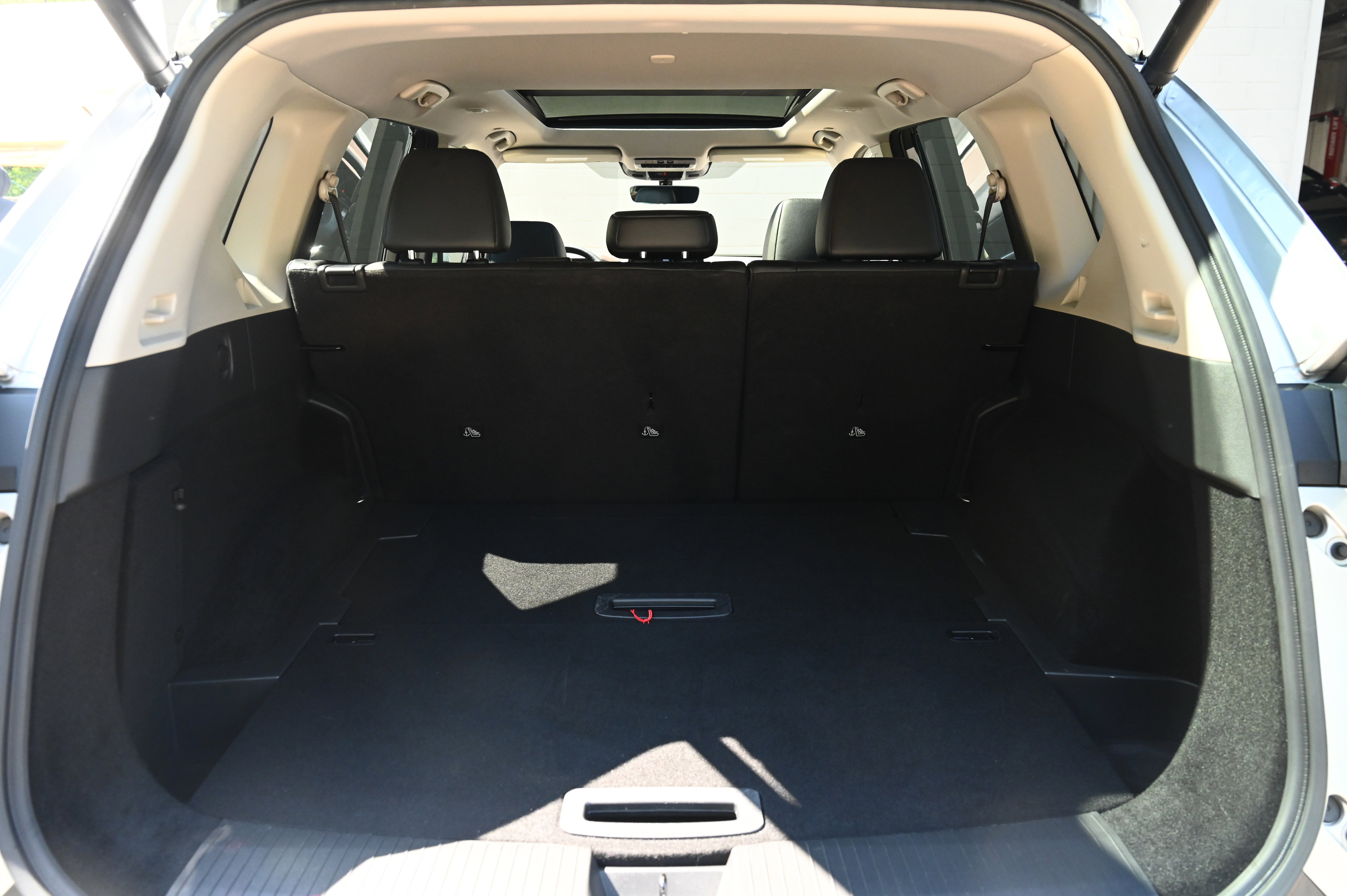 2022 Nissan Rogue SL photo 46