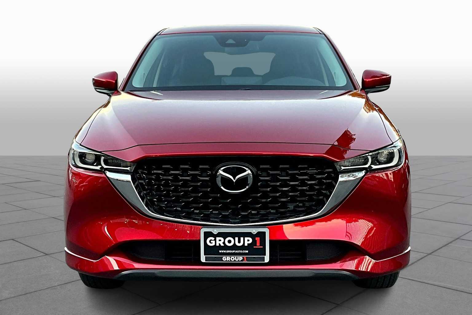 2024 Mazda CX-5 2.5 S Preferred photo 3