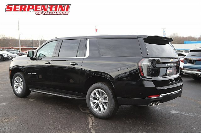 2025 Chevrolet Suburban Premier photo 4