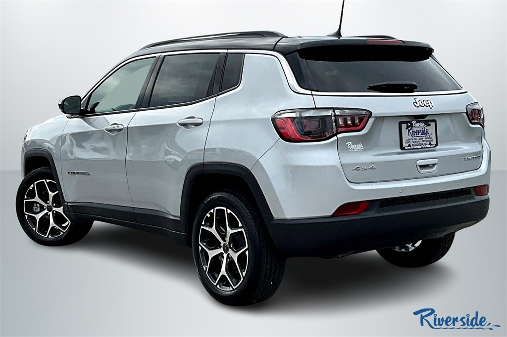 2026 Jeep Compass Limited photo 3