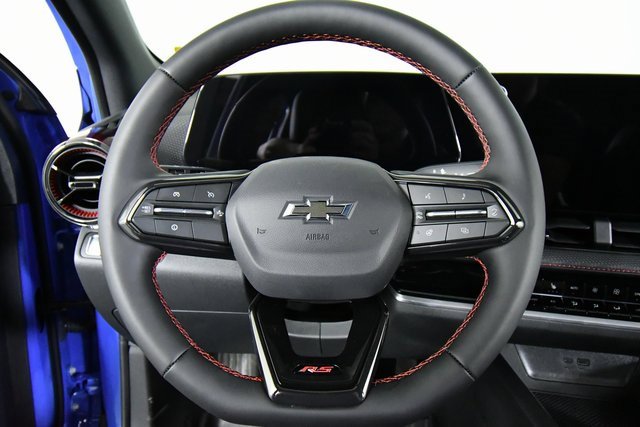 2026 Chevrolet Equinox RS photo 2