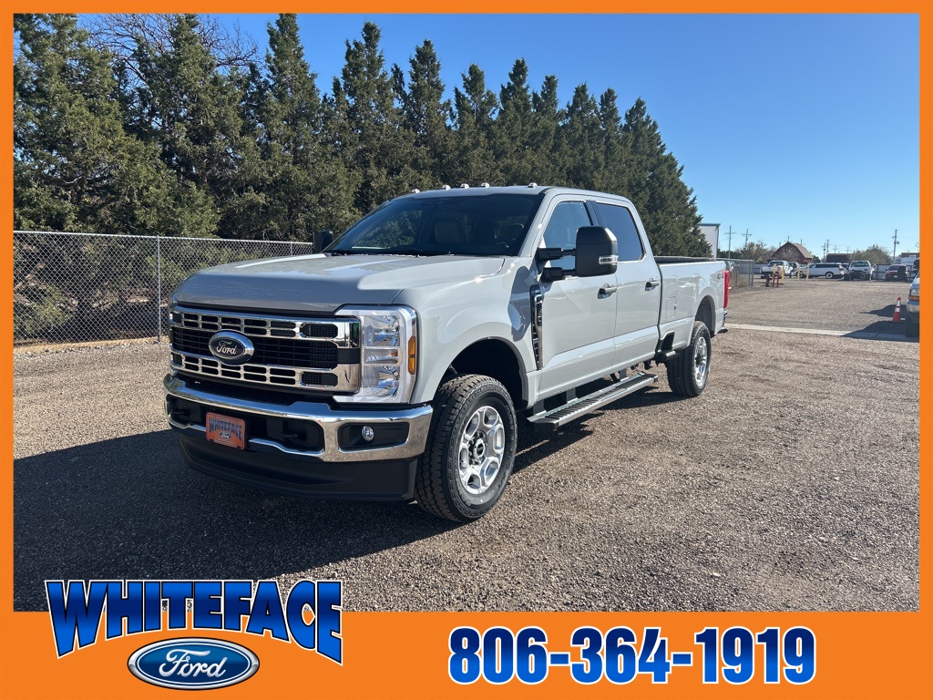 2026 Ford F-350 photo 2