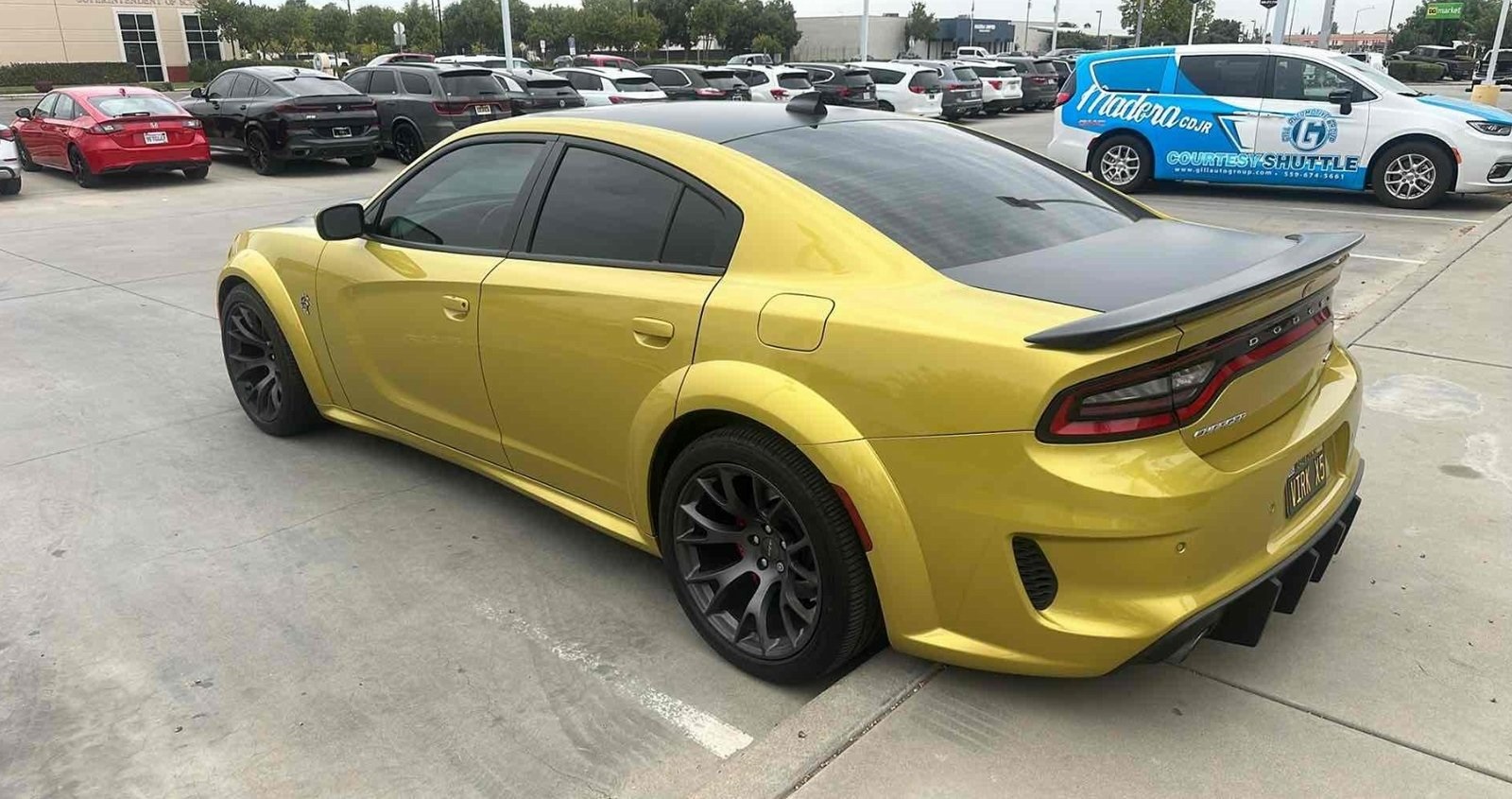 2021 Dodge Charger SRT8 Hellcat Widebody photo 4