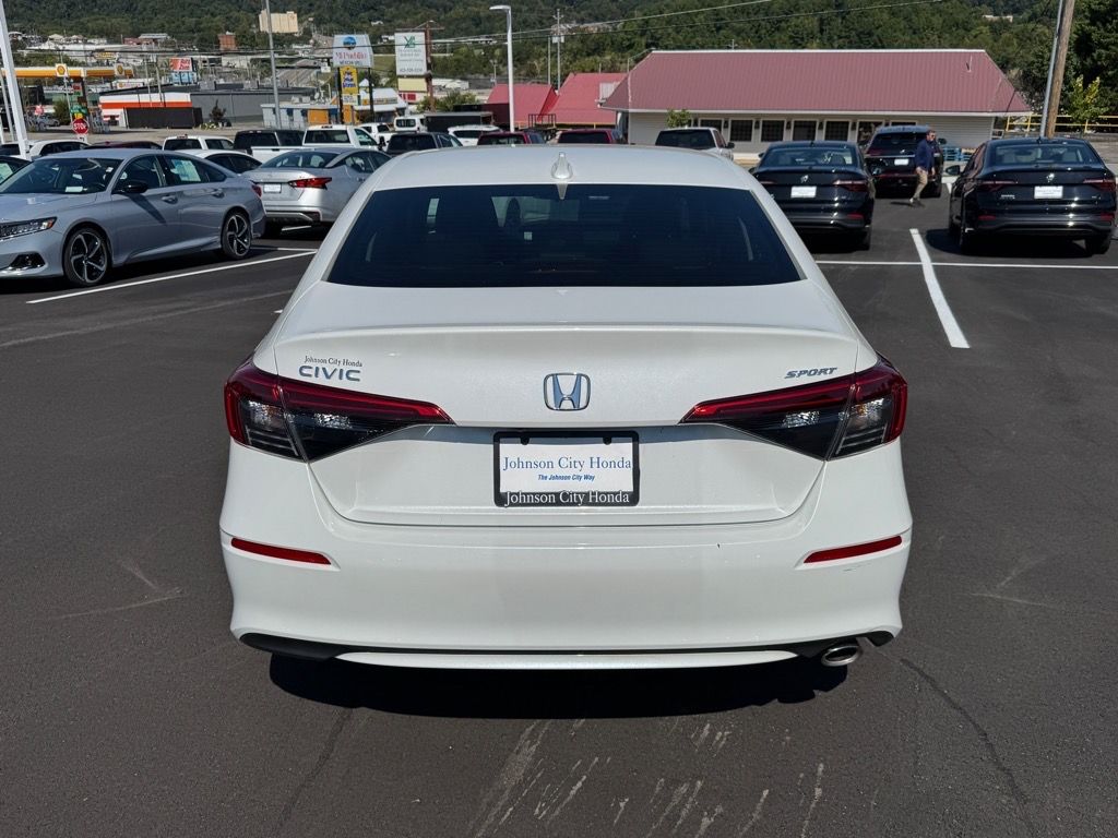 2024 Honda Civic Sport photo 3