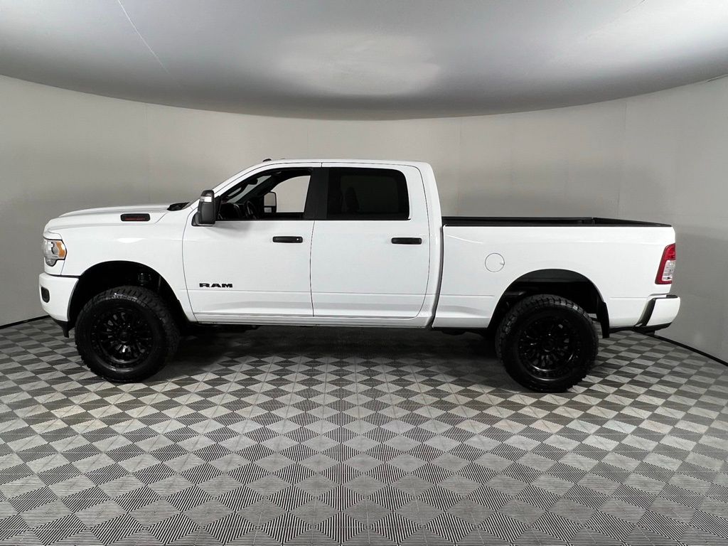 2024 Ram 2500 Big Horn photo 6