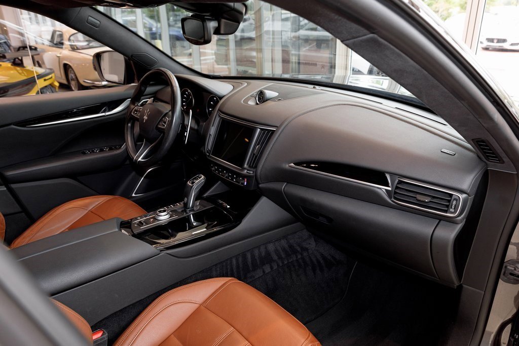 2021 Maserati Levante GranSport photo 38