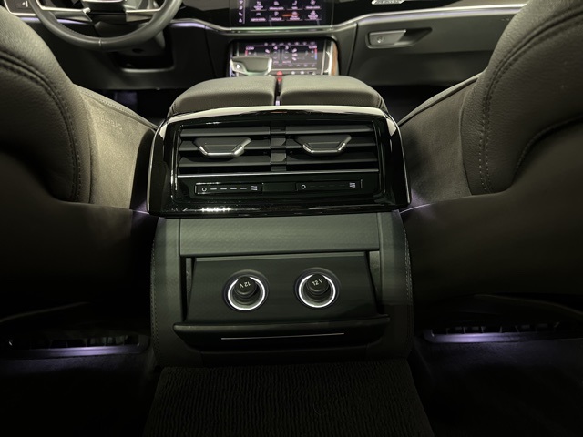 2019 Audi A8 L 55 photo 11