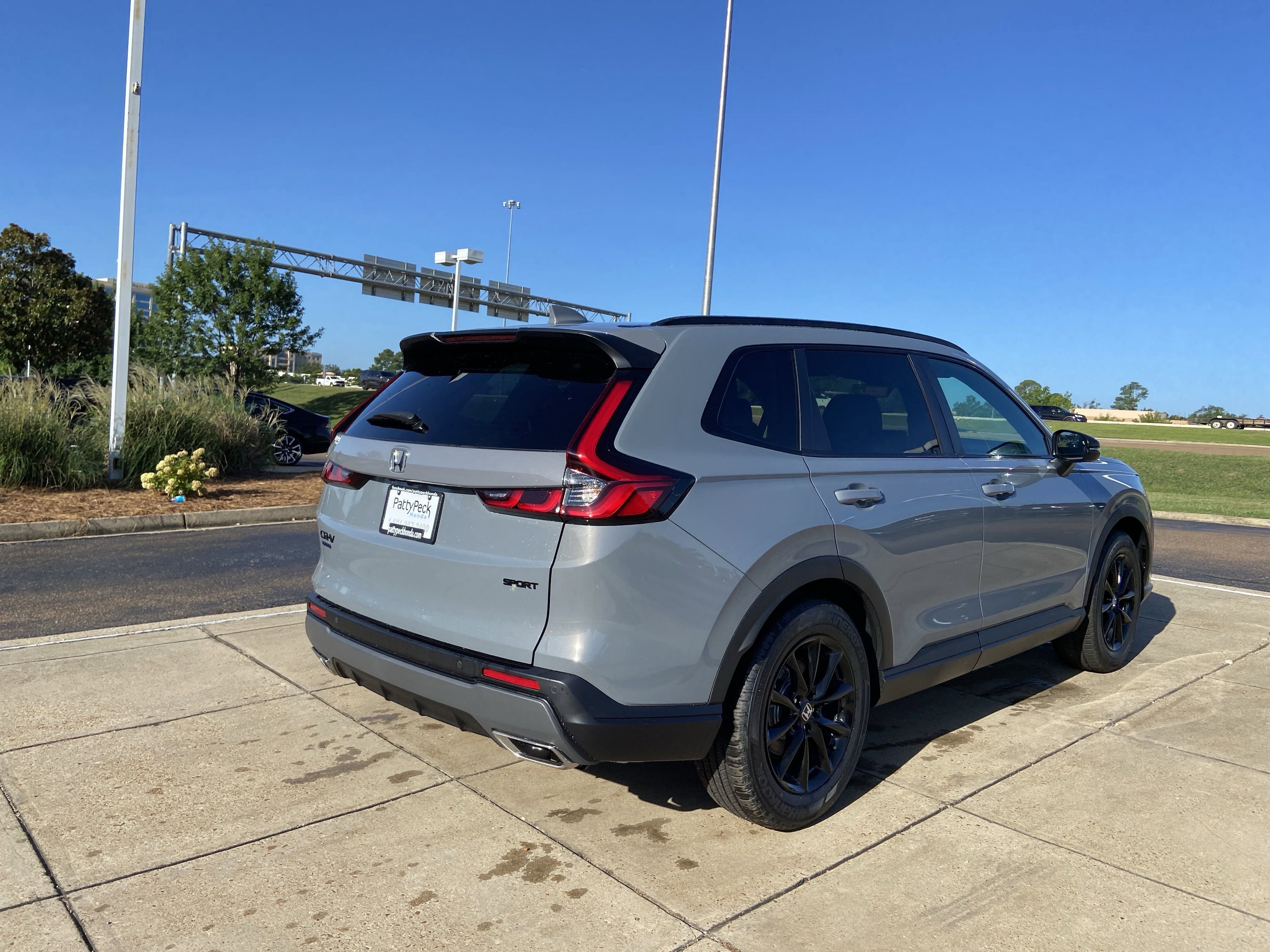 2026 Honda CR-V Hybrid Sport-L photo 5
