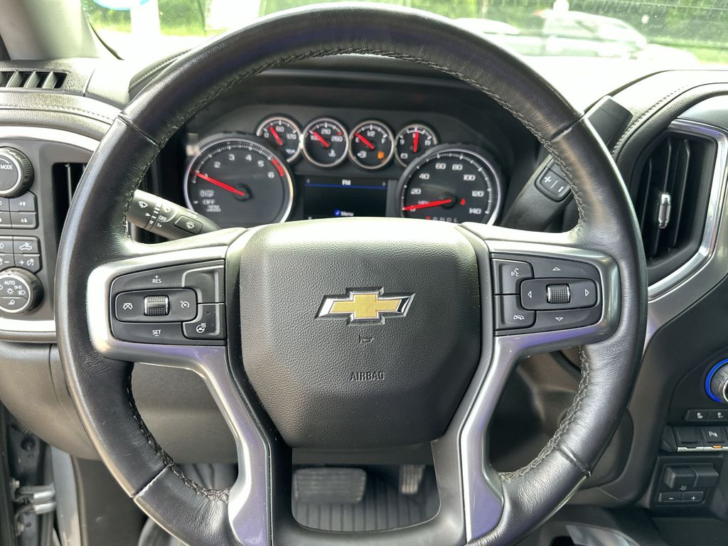 2022 Chevrolet Silverado 1500 LTZ photo 21