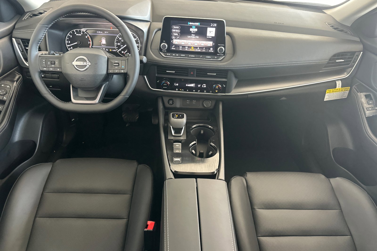 2026 Nissan Rogue SV photo 8