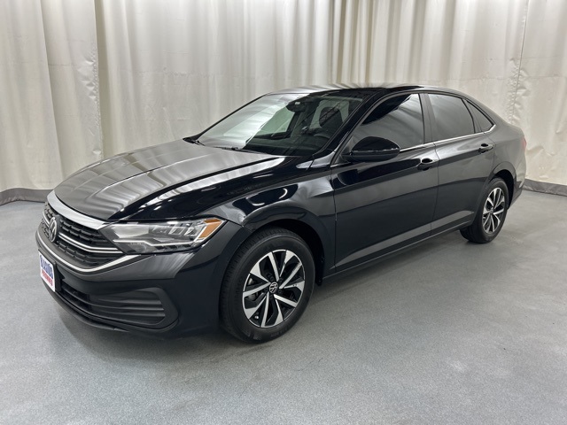 2023 Volkswagen Jetta 1.5T S photo 2