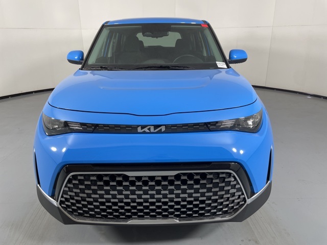 2025 Kia Soul EX photo 3