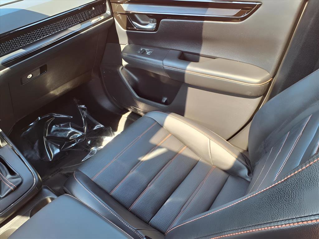 2023 Honda CR-V Hybrid Sport Touring photo 16